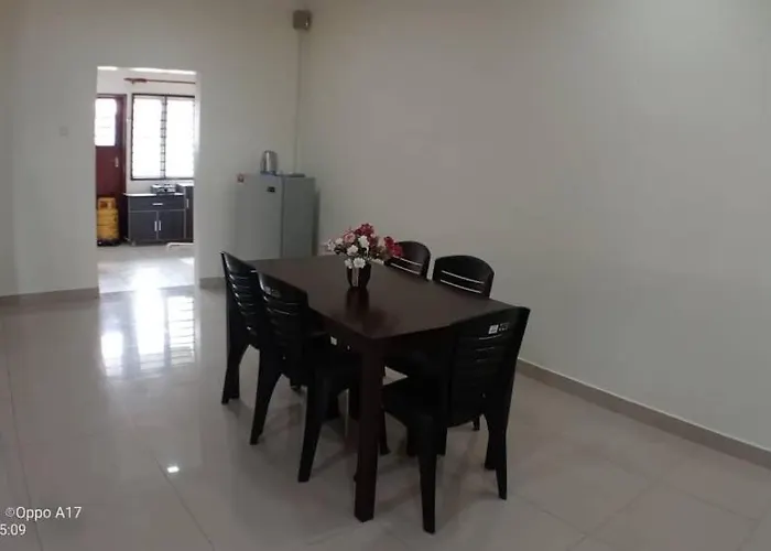 Anggerik Heights Homestay